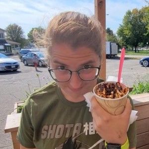 Meet your Posher, Alissa